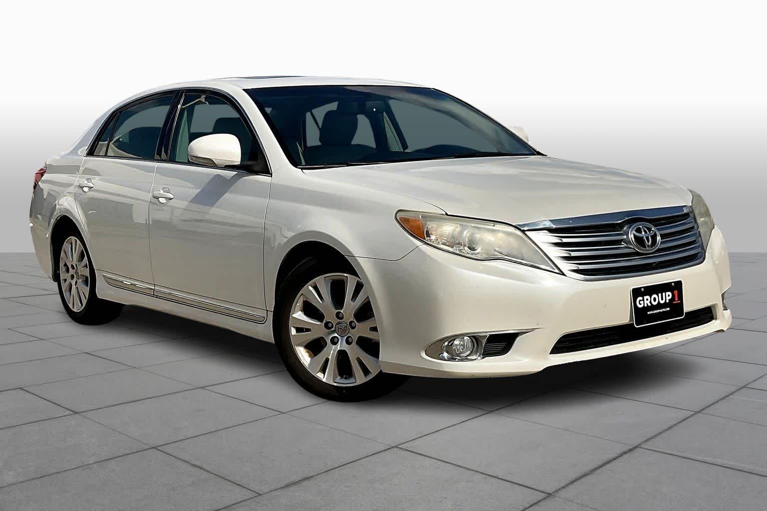 2012 Toyota Avalon  Blizzard Pearl at Lexus Southwest Houston