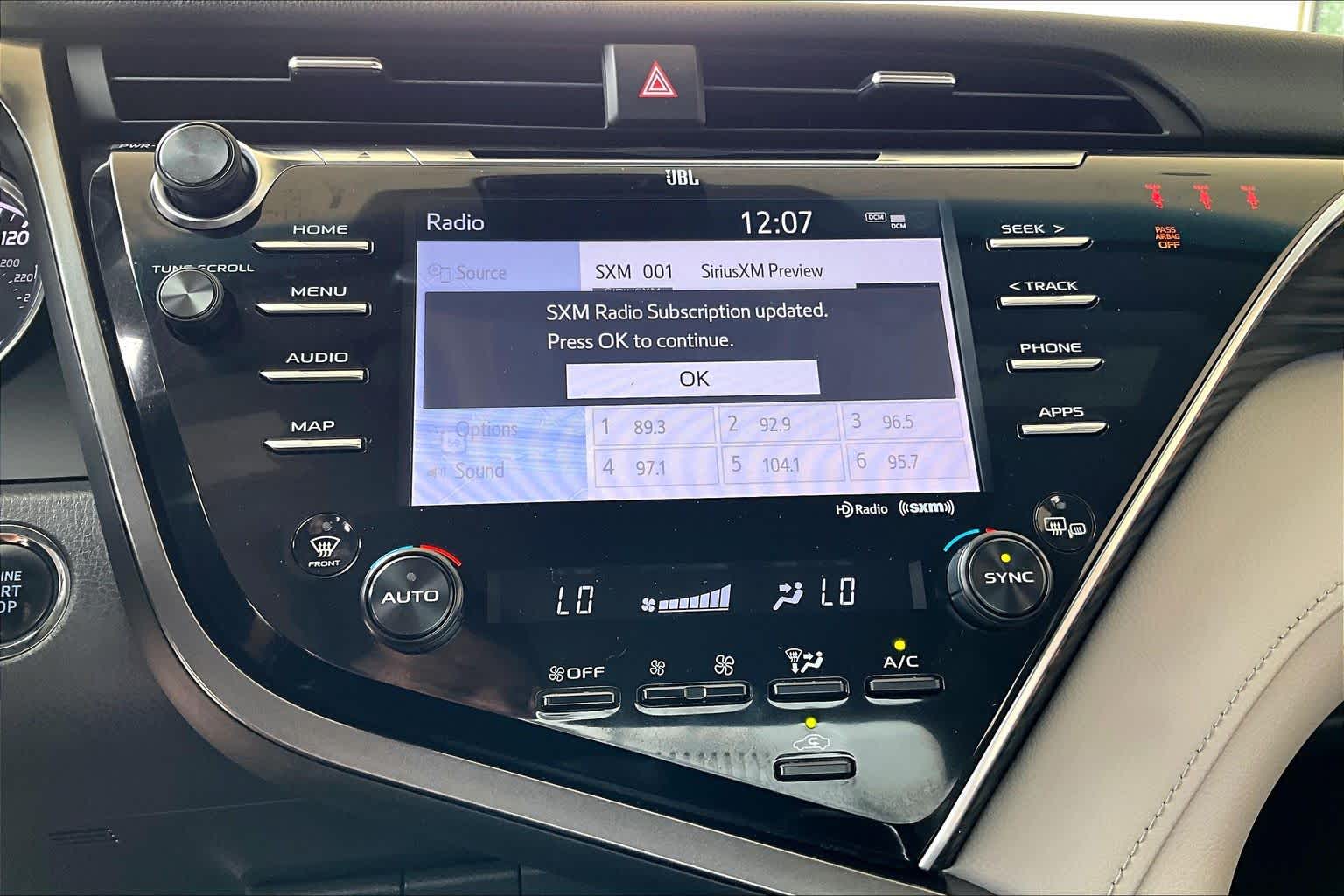 2018 Toyota Camry XLE V6 Celestial Silver Metallic at Beck & Masten Kia