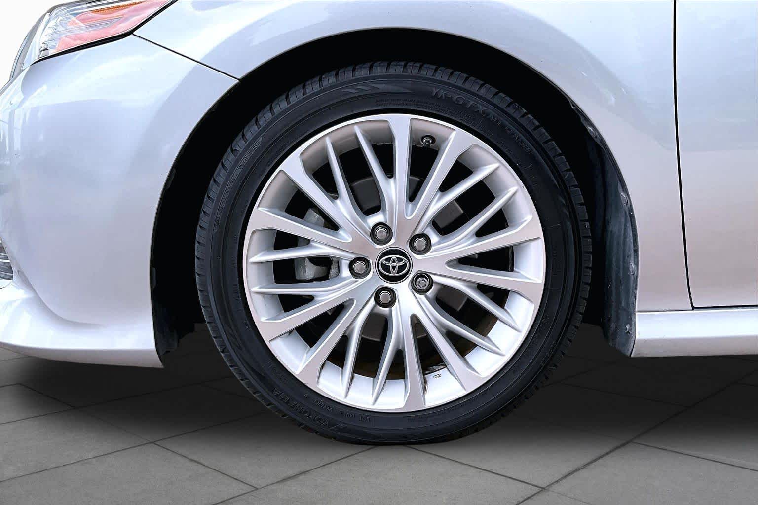 2018 Toyota Camry XLE V6 Celestial Silver Metallic at Beck & Masten Kia