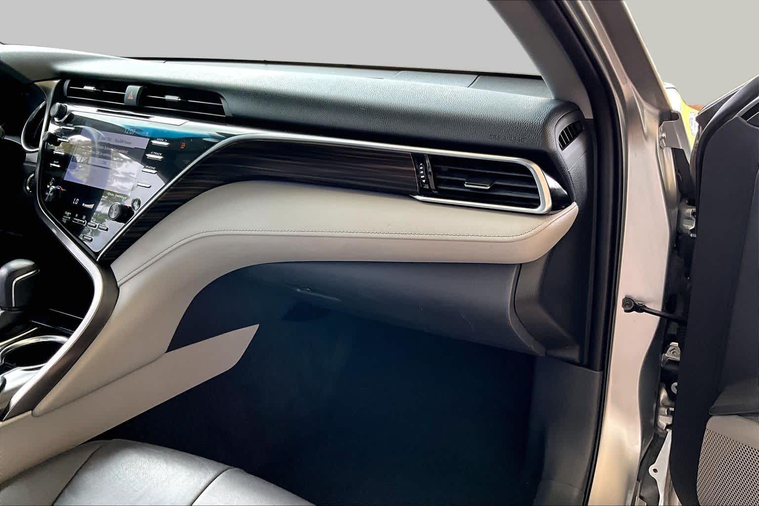 2018 Toyota Camry XLE V6 Celestial Silver Metallic at Beck & Masten Kia