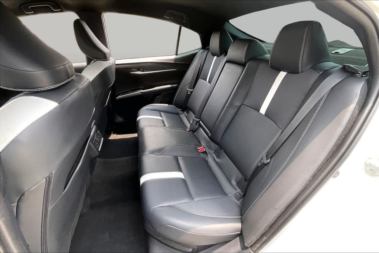 2025 Toyota Camry SE Ice Cap at Group 1 Toyota Southwest