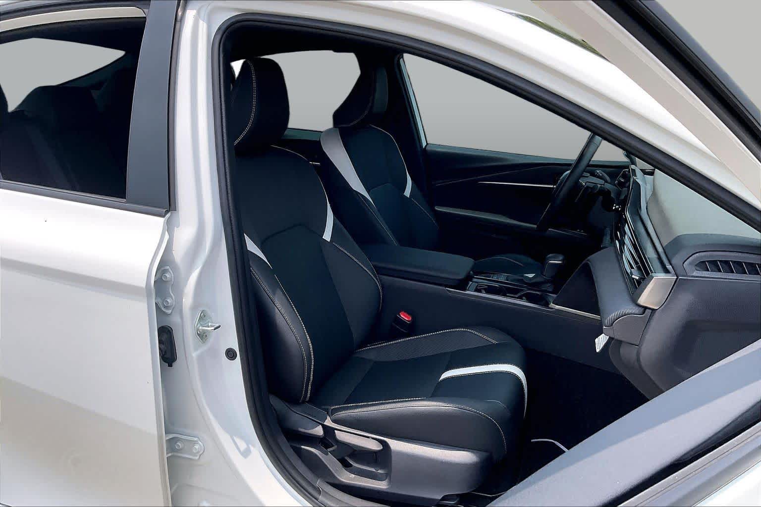2025 Toyota Camry SE Ice Cap at Group 1 Toyota Southwest