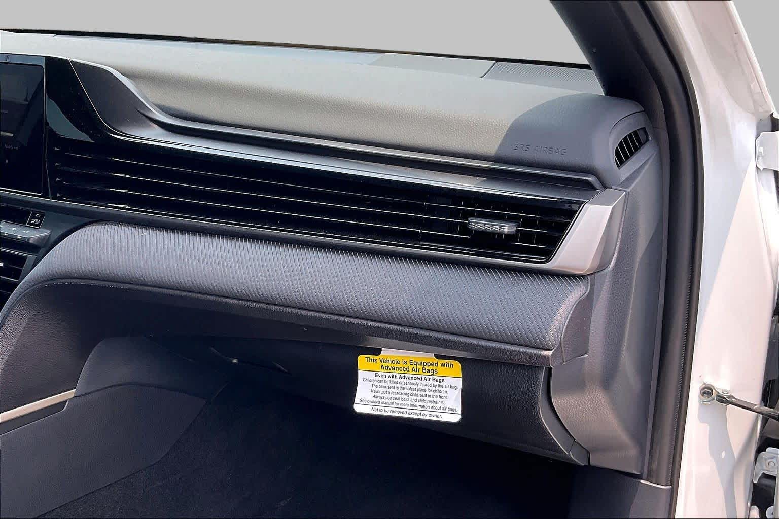 2025 Toyota Camry SE Ice Cap at Group 1 Toyota Southwest