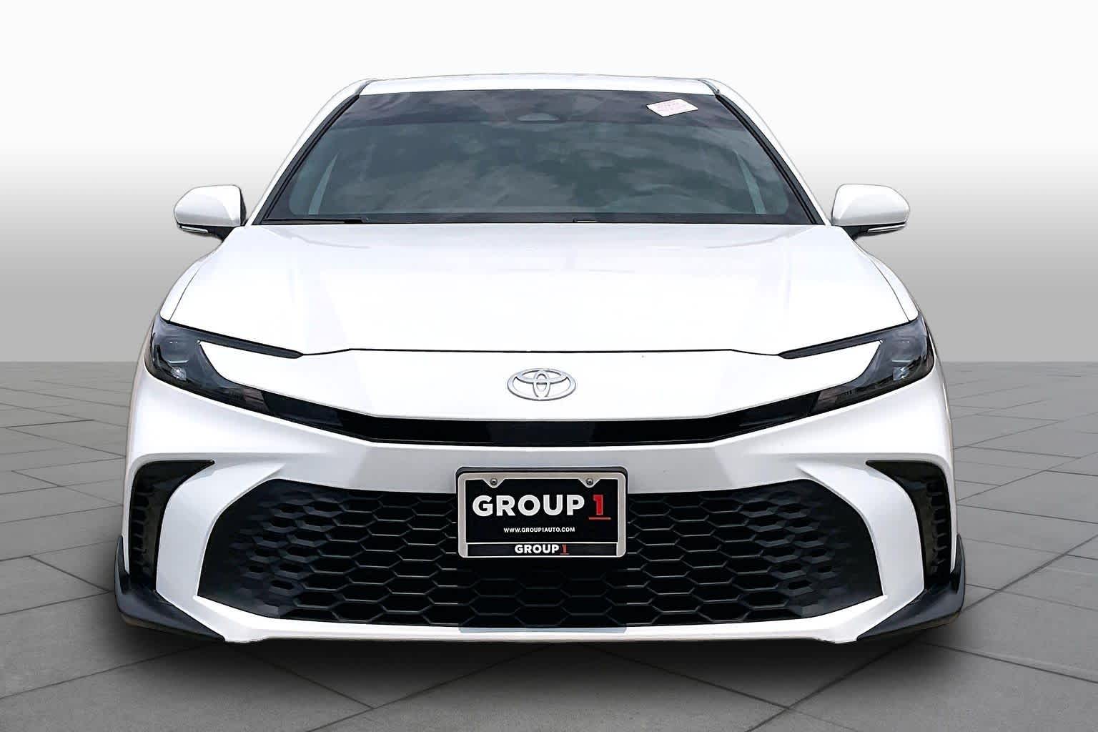 2025 Toyota Camry SE Ice Cap at Group 1 Toyota Southwest