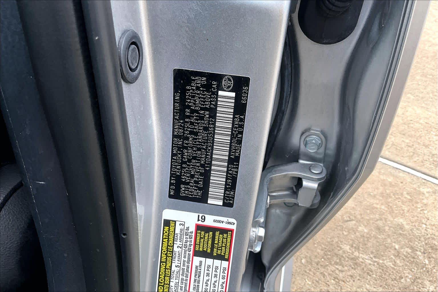 2025 Toyota Camry photo 34 of 34