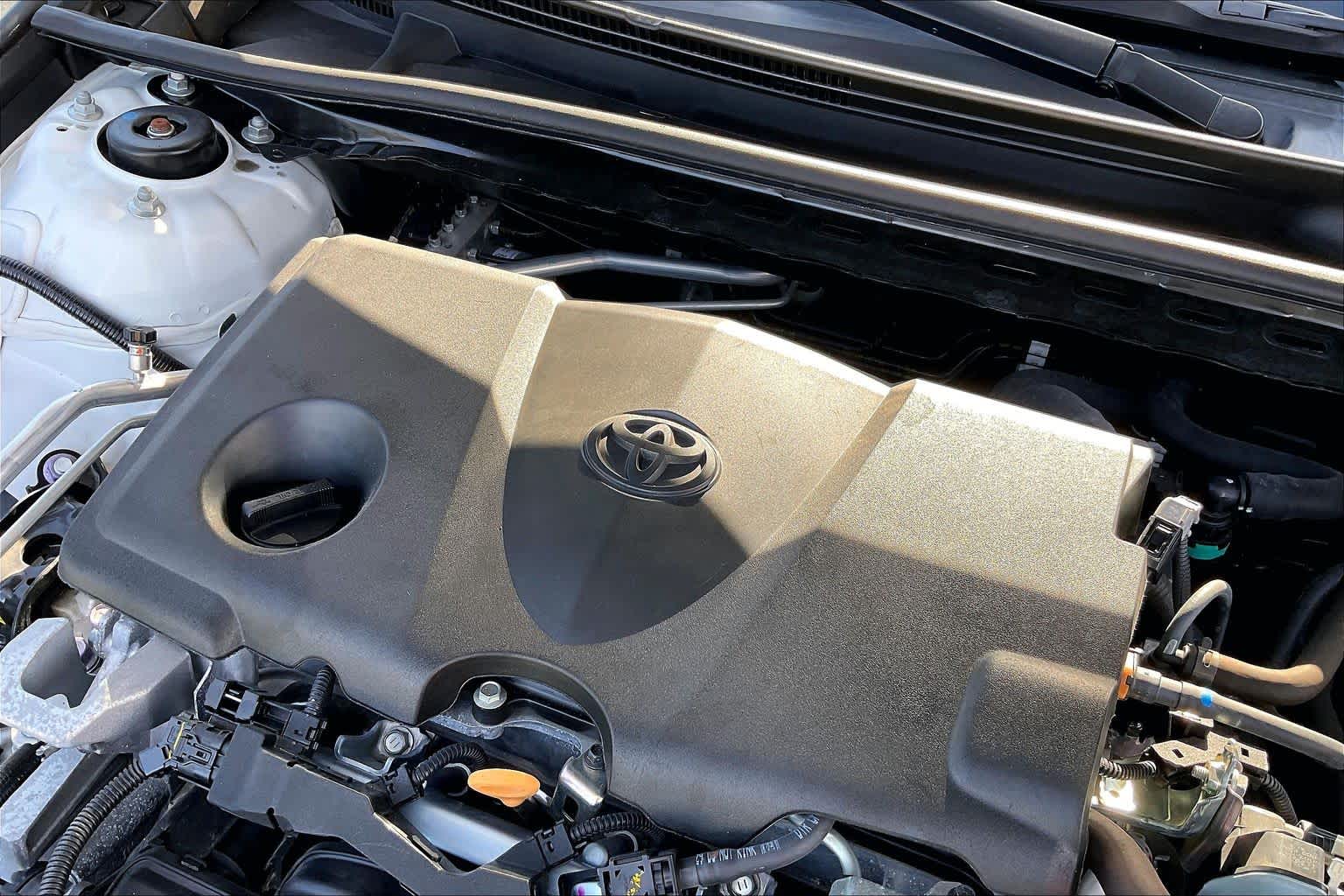 2020 Toyota Camry SE Super White at Mercedes-Benz of Houston North