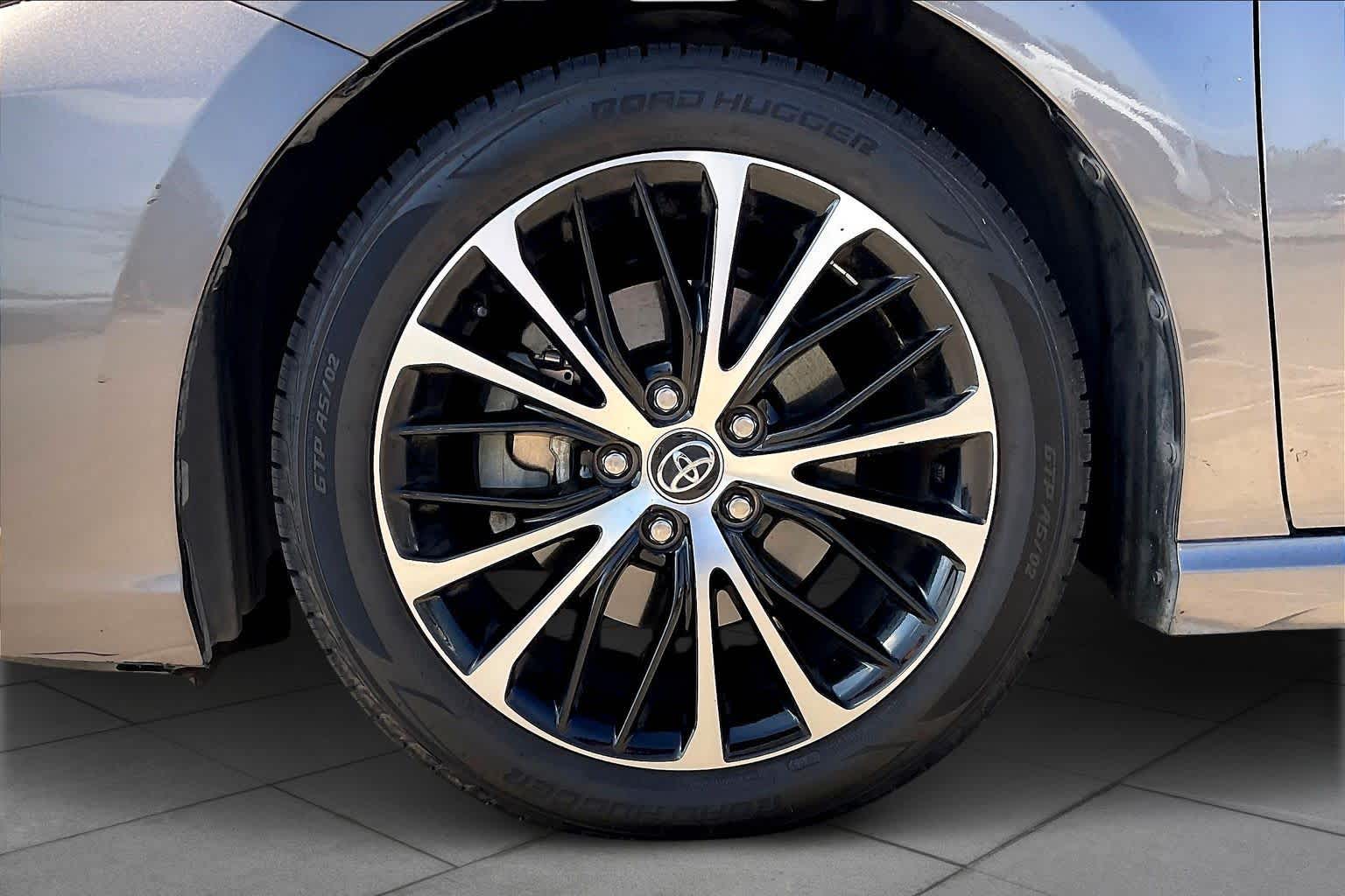 2020 Toyota Camry SE Predawn Gray Mica at Honda of Clear Lake