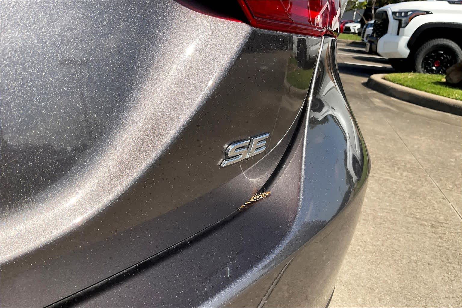 2020 Toyota Camry SE Predawn Gray Mica at Honda of Clear Lake