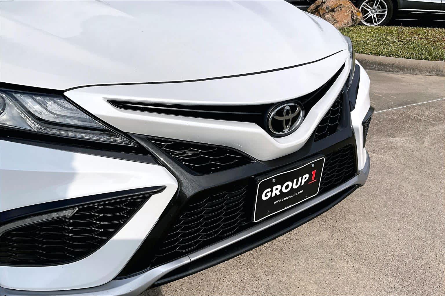 2022 Toyota Camry XSE Wind Chill Pearl at Sterling McCall Acura
