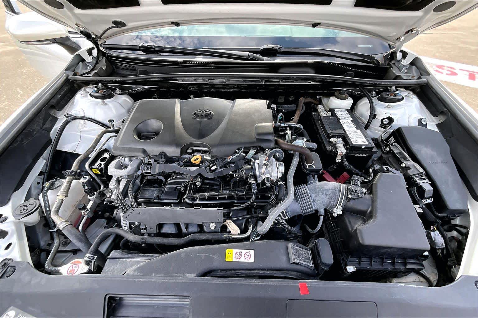 2022 Toyota Camry XSE Wind Chill Pearl at Sterling McCall Acura