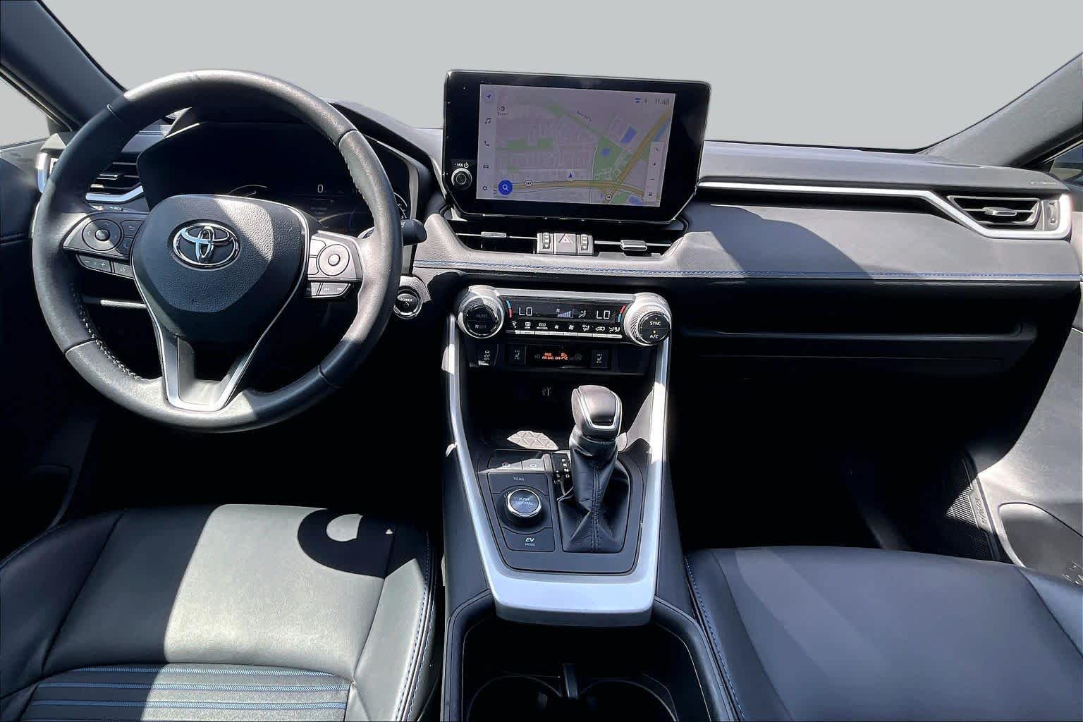 2024 Toyota RAV4 photo 14 of 31