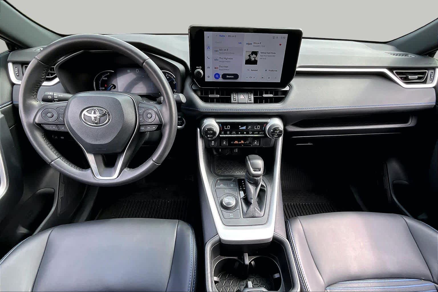 2024 Toyota RAV4 photo 27 of 65