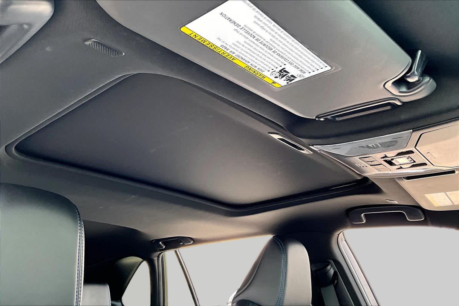 2024 Toyota RAV4 photo 25 of 65