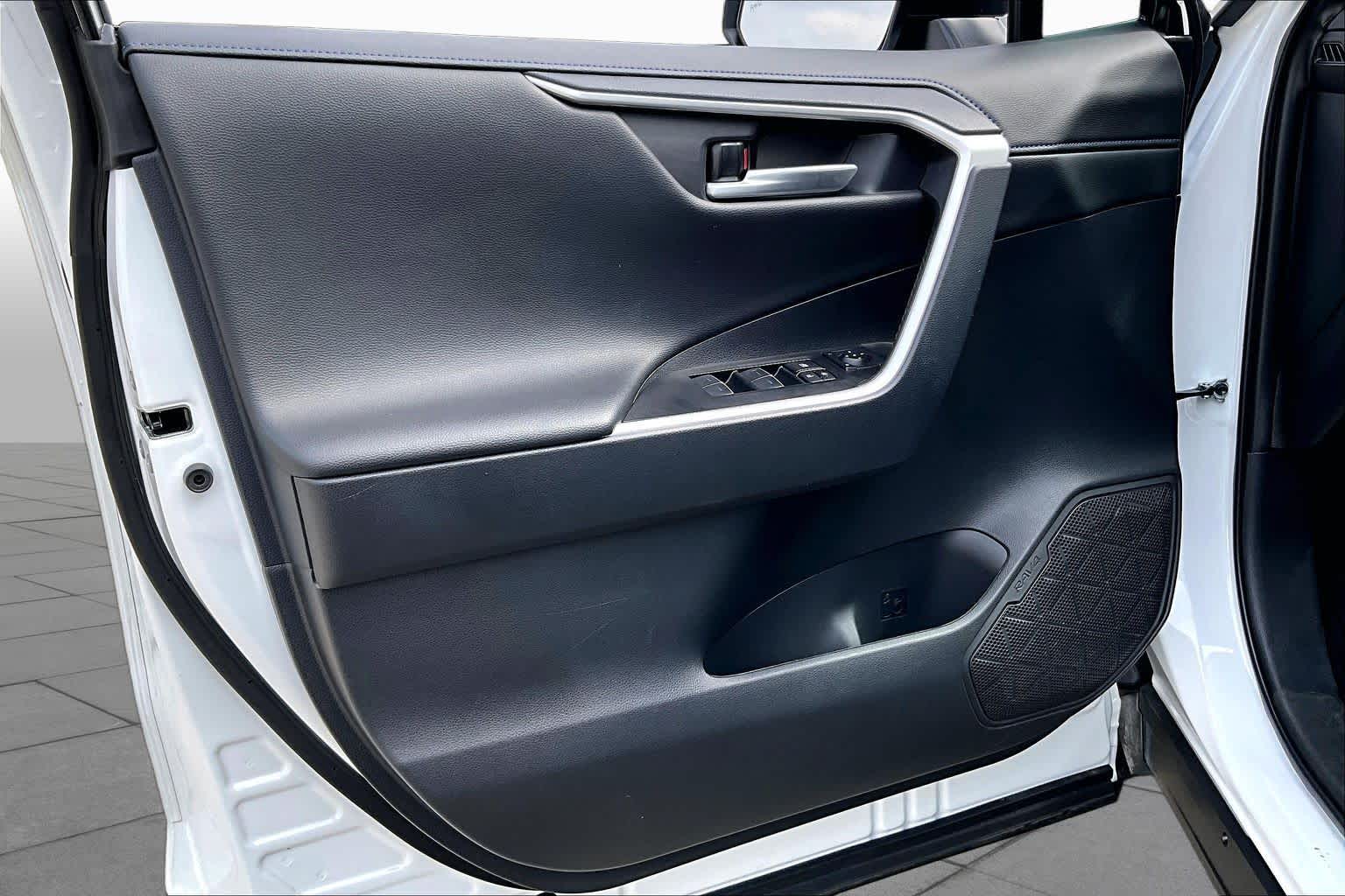 2024 Toyota RAV4 photo 39 of 65