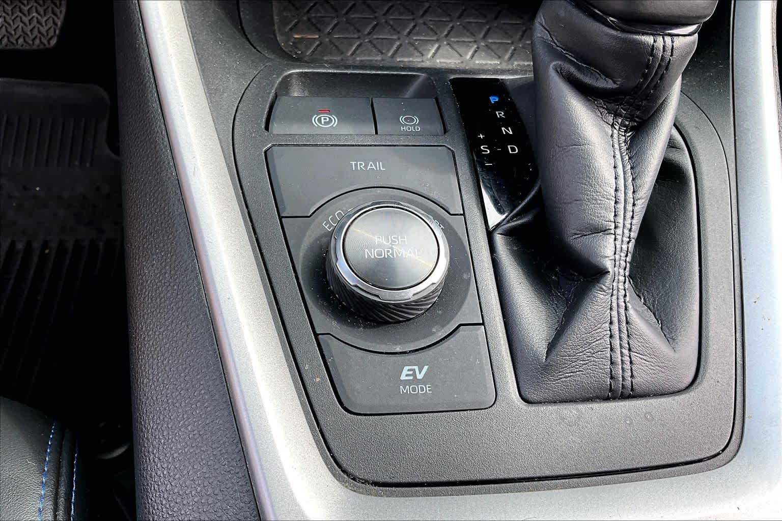 2024 Toyota RAV4 photo 64 of 65