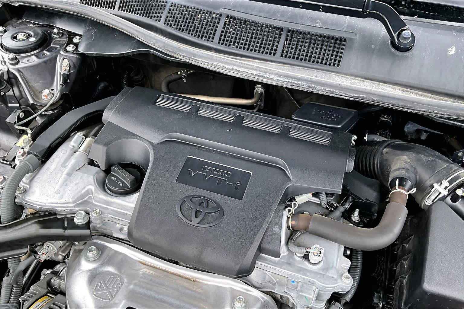 2012 Toyota Camry XLE Magnetic Gray Metallic at Group 1 Toyota Southwest