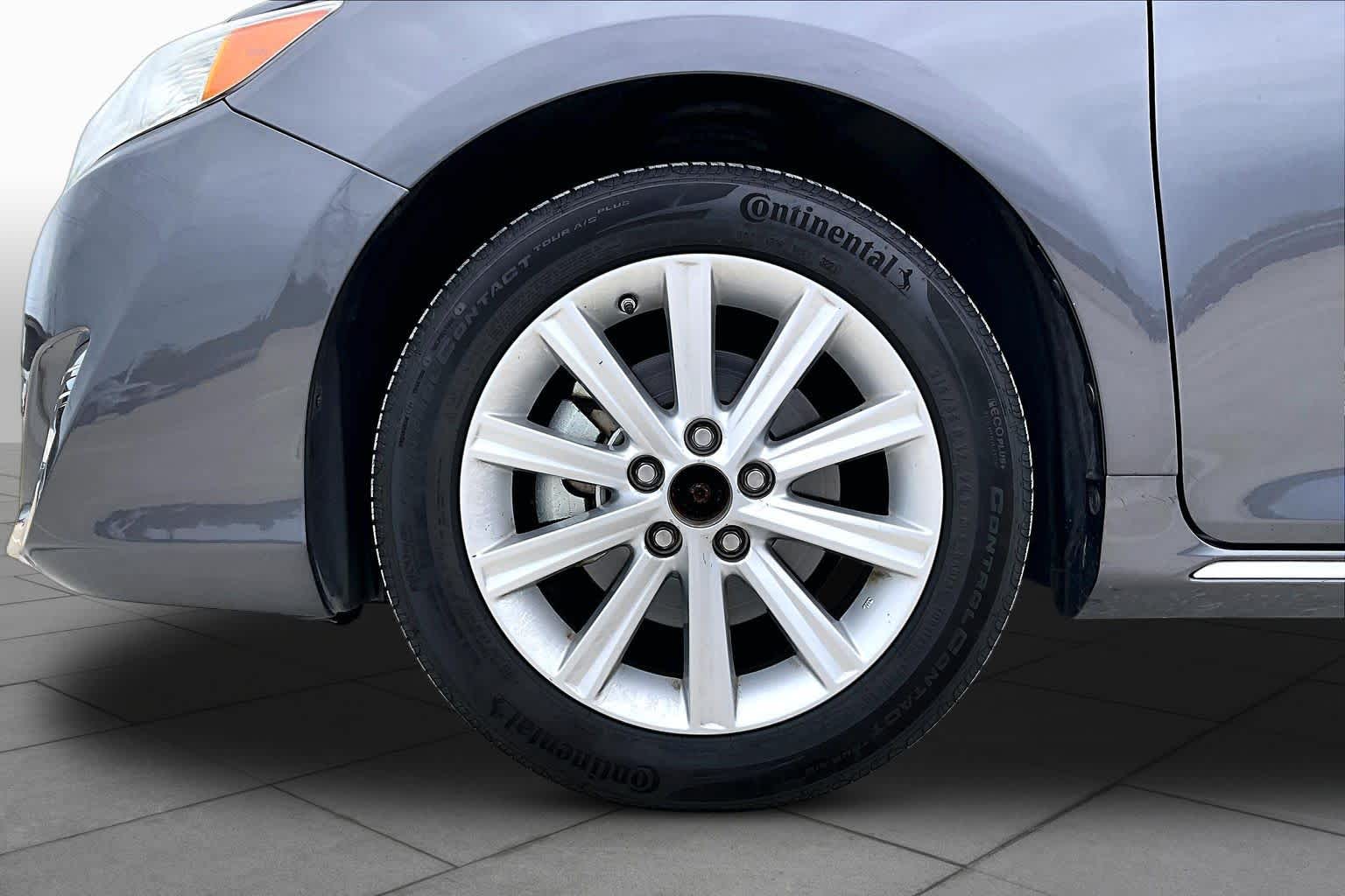 2012 Toyota Camry XLE Magnetic Gray Metallic at Group 1 Toyota Southwest