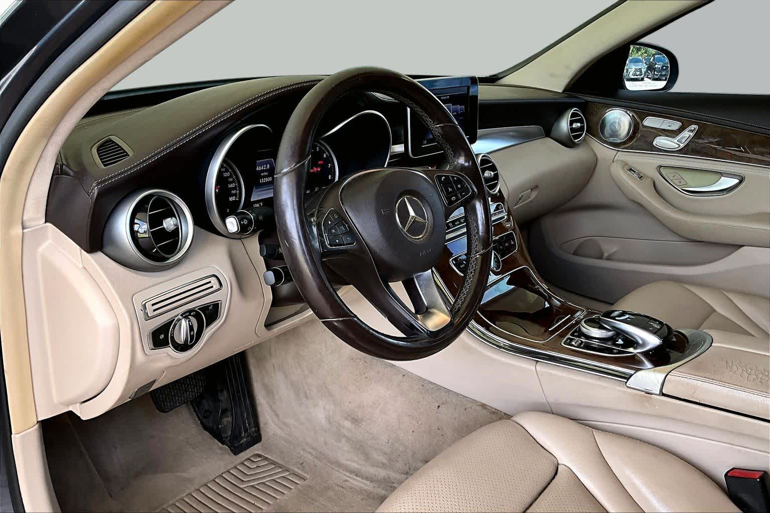 2015 Mercedes-Benz C 300 photo 15 of 33