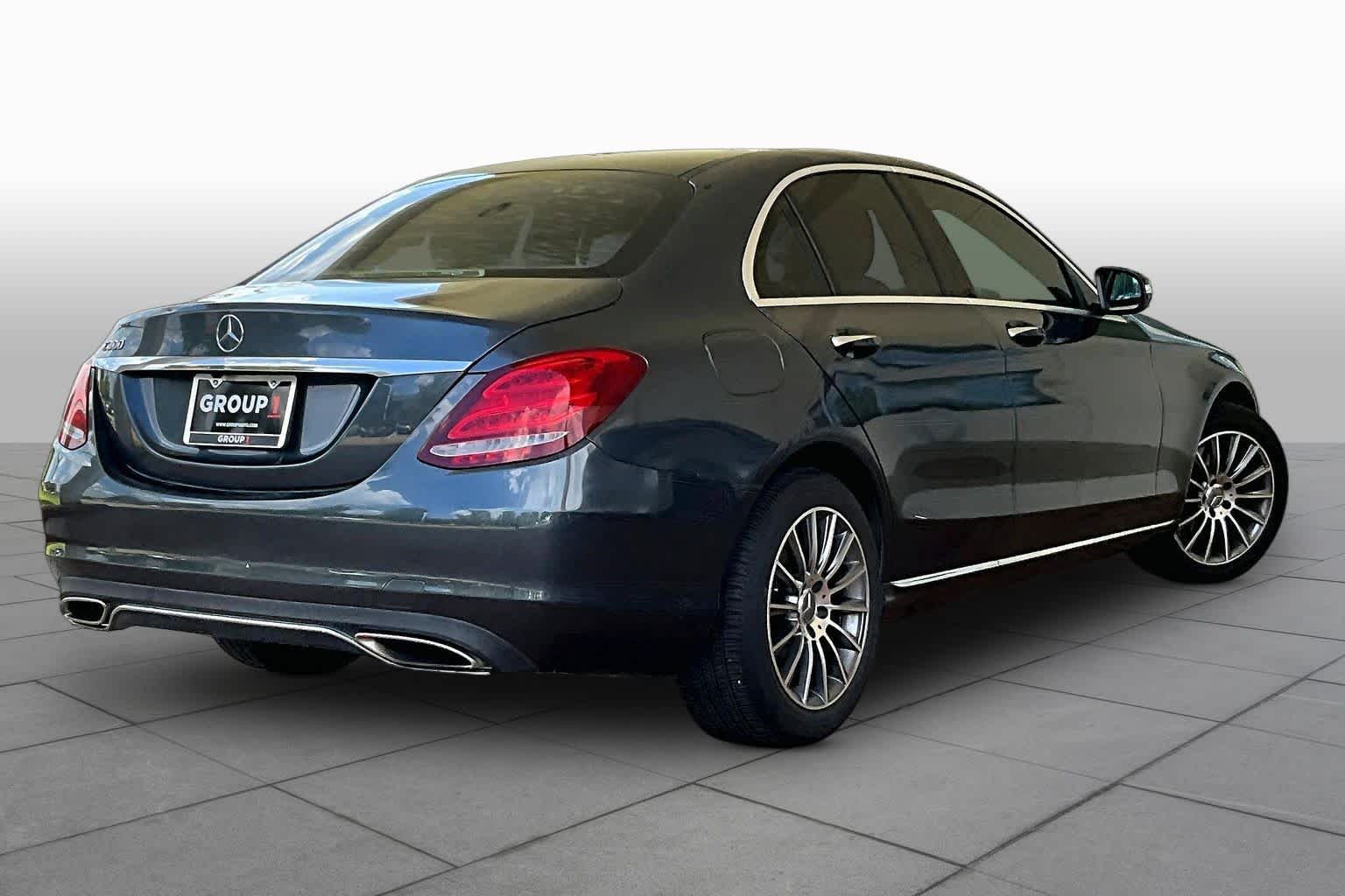 2015 Mercedes-Benz C 300 photo 11 of 33