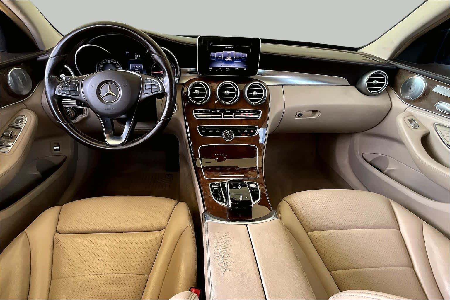 2015 Mercedes-Benz C 300 photo 13 of 33