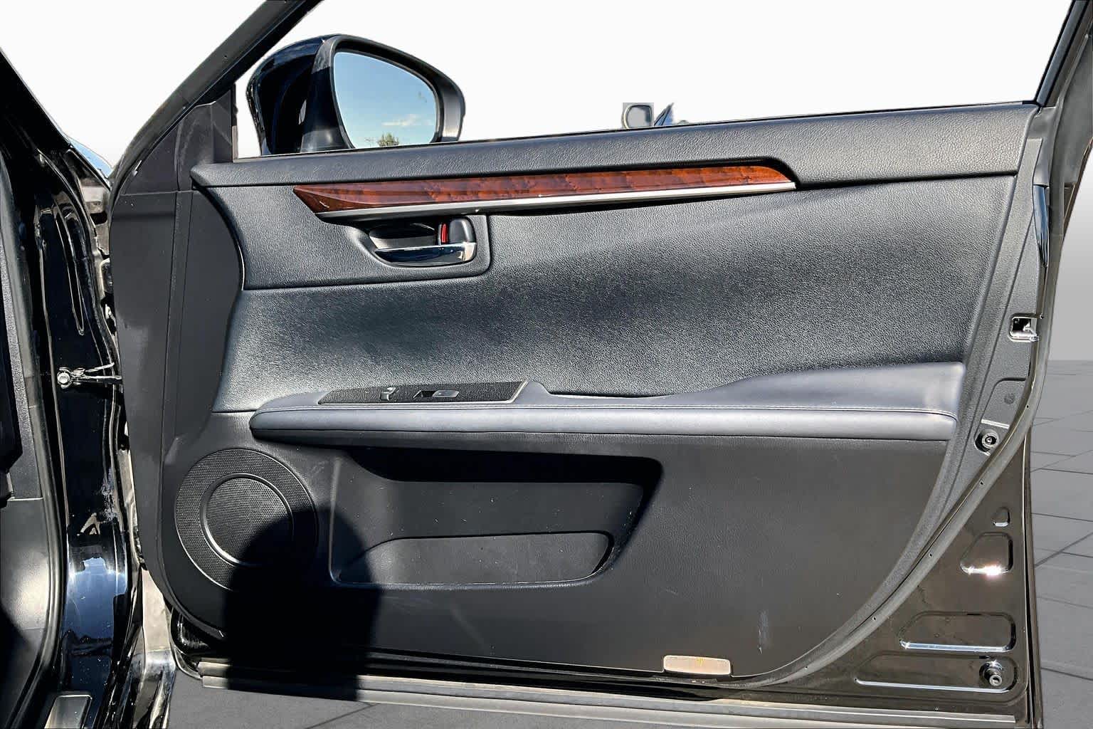 2018 Lexus ES 350 photo 20 of 34