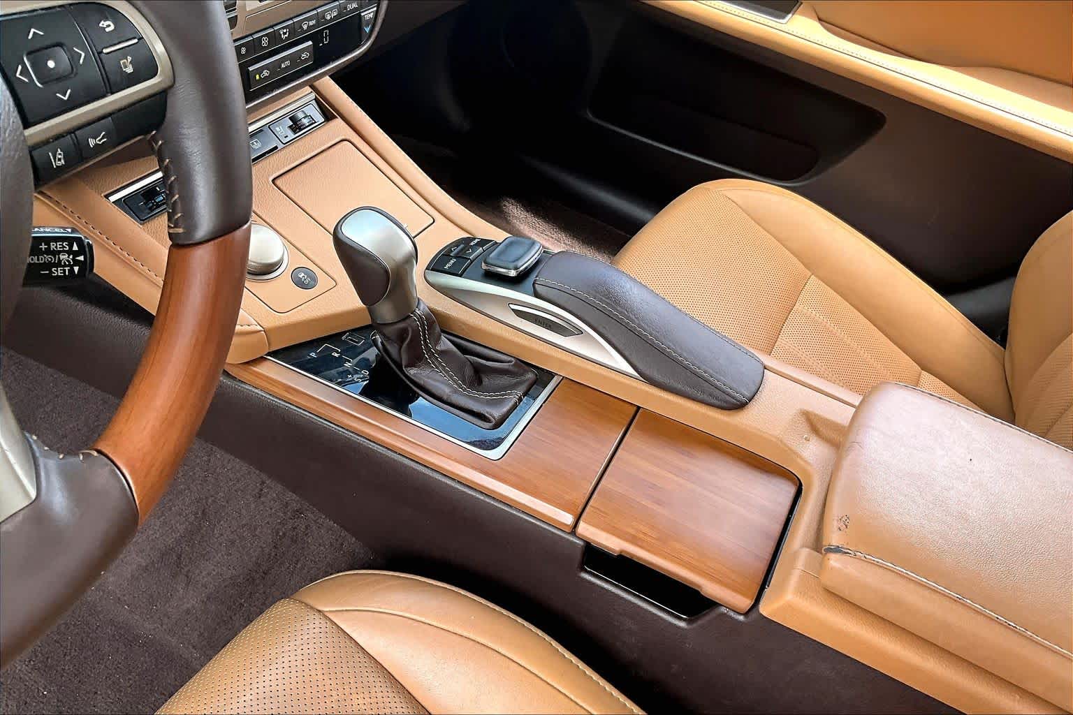 2016 Lexus ES 350  Matador Red Mica at Group 1 Toyota Southwest
