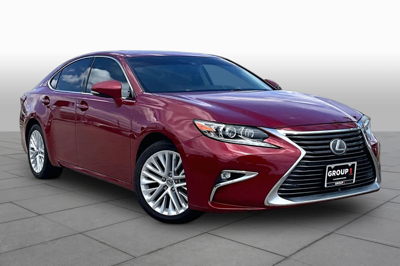2016 Lexus ES 350  Matador Red Mica at Group 1 Toyota Southwest