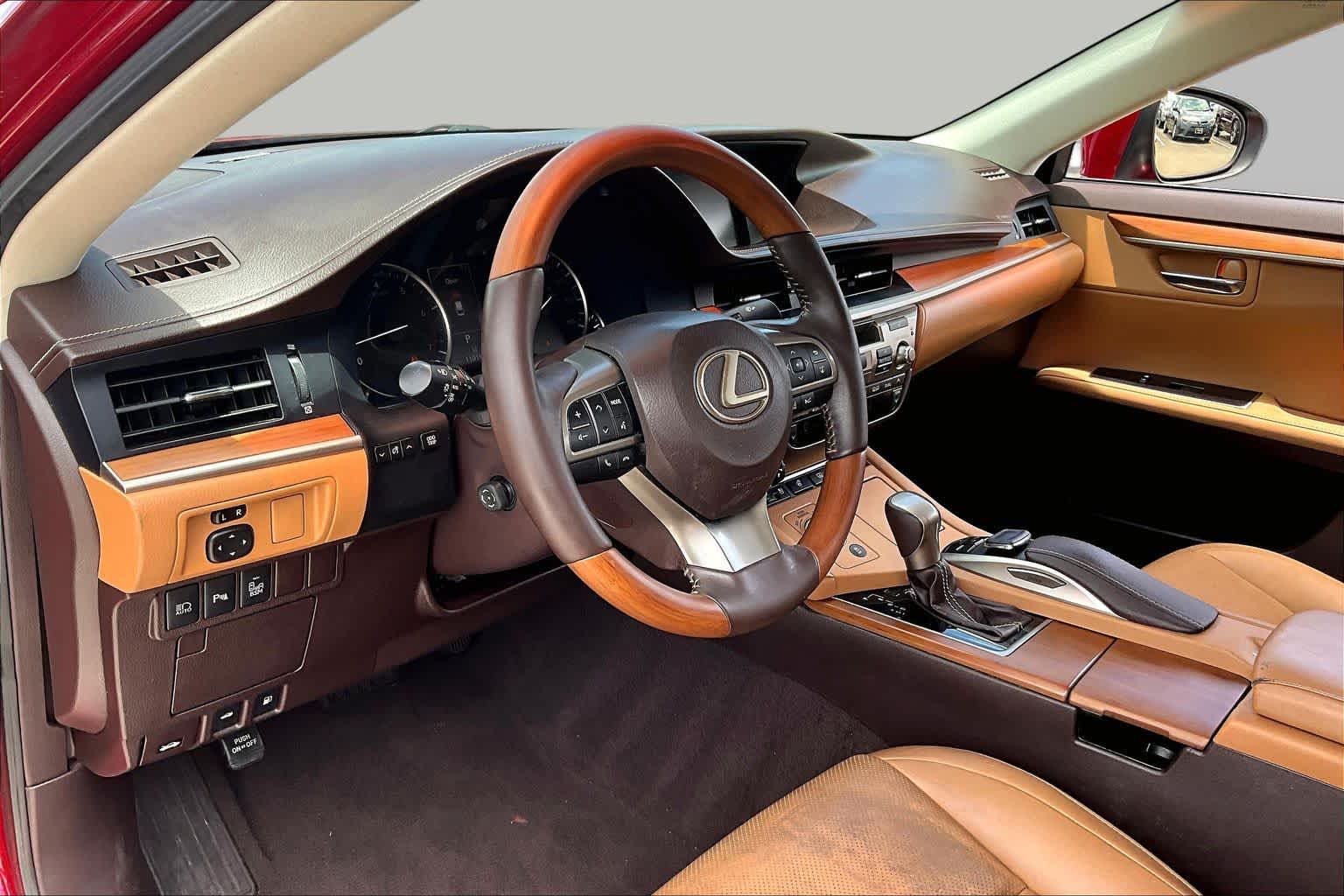 2016 Lexus ES 350  Matador Red Mica at Group 1 Toyota Southwest