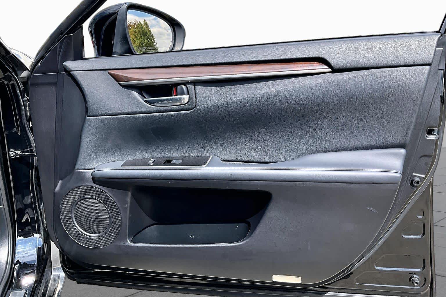 2018 Lexus ES 350 photo 20 of 34