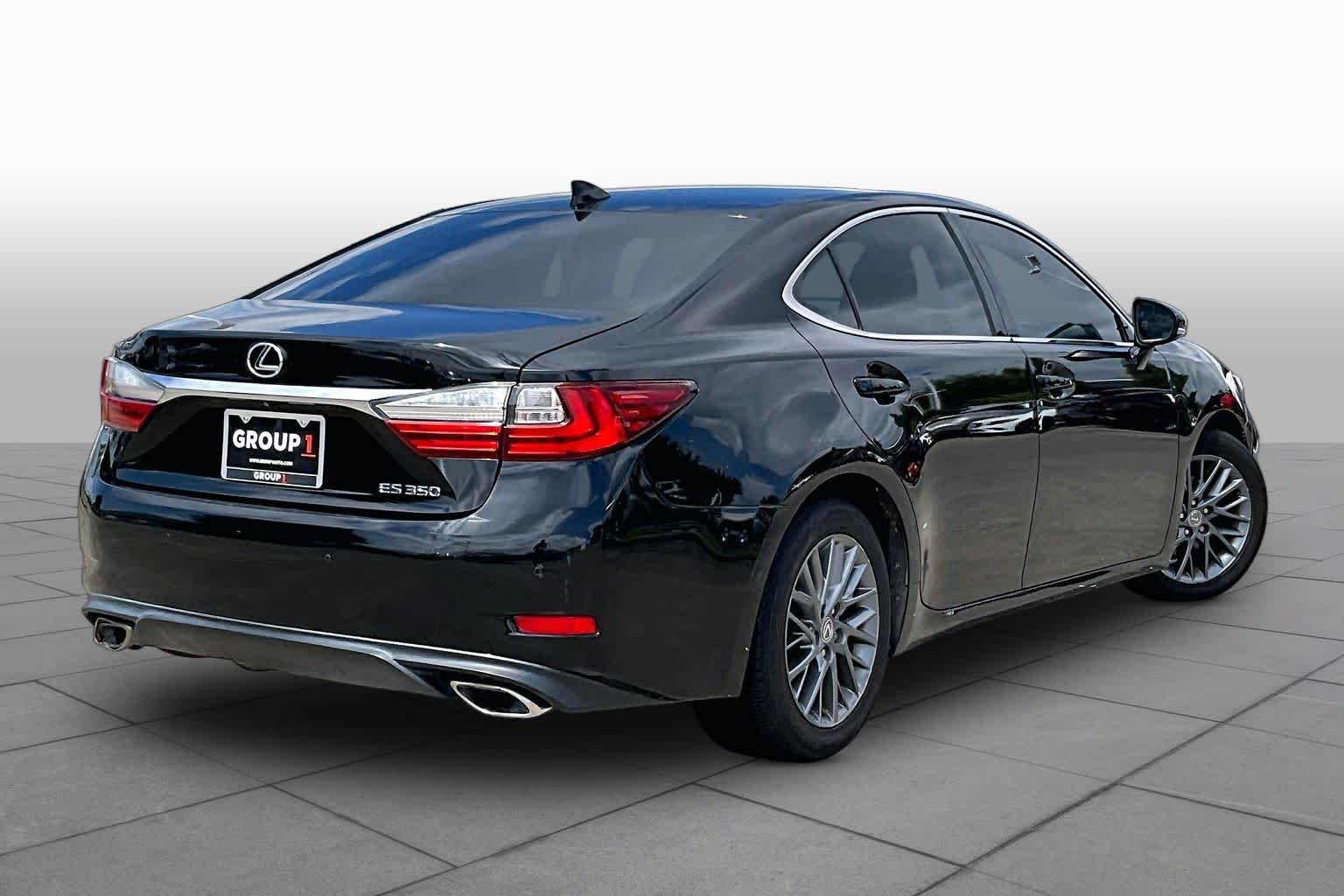2018 Lexus ES 350 photo 11 of 34