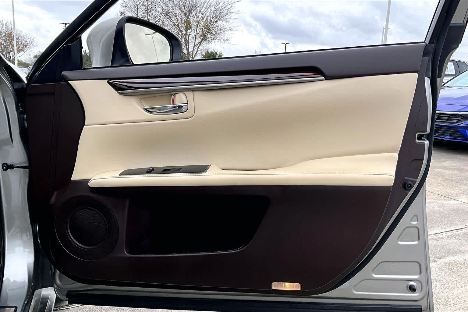 2018 Lexus ES  Atomic Silver at Lexus of Clear Lake