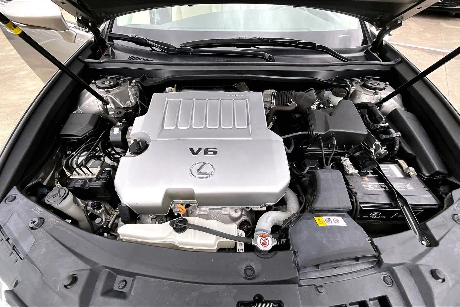 2018 Lexus ES  Atomic Silver at Lexus of Clear Lake