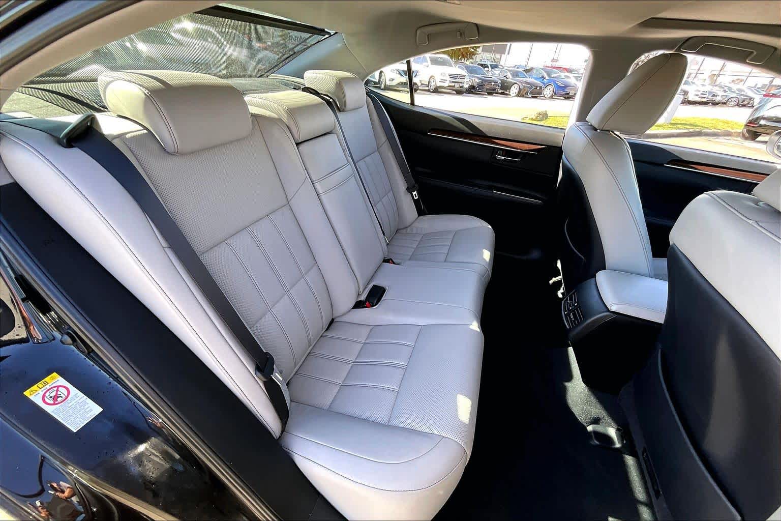 2017 Lexus ES  Obsidian at Lexus Southwest Houston