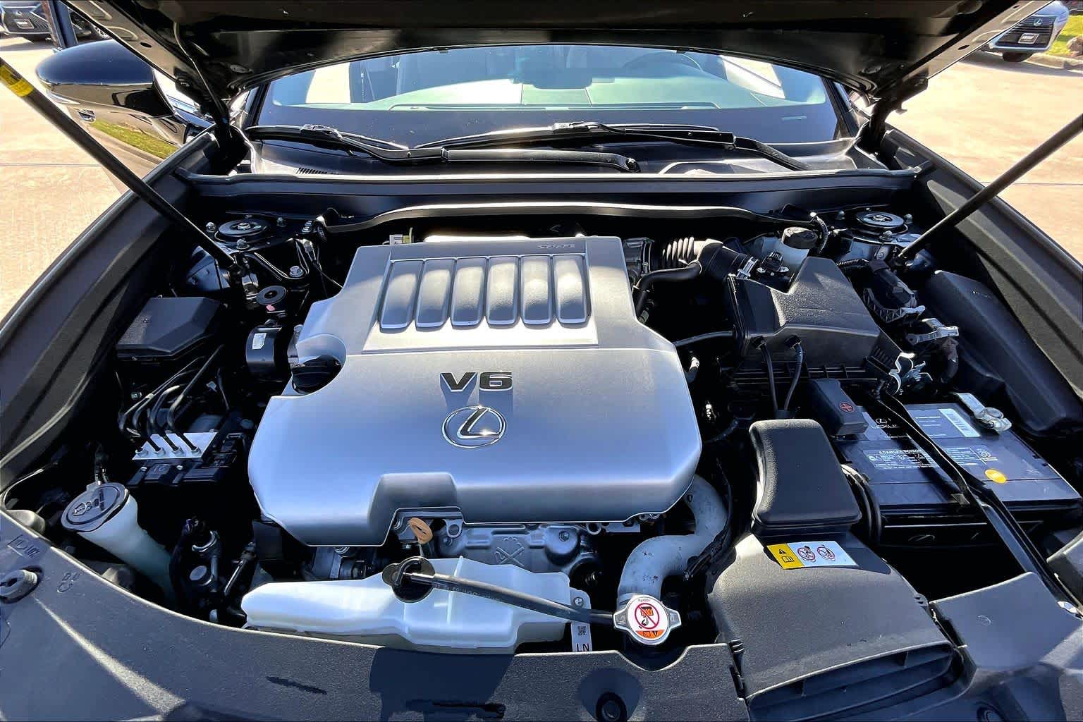 2017 Lexus ES  Obsidian at Lexus Southwest Houston