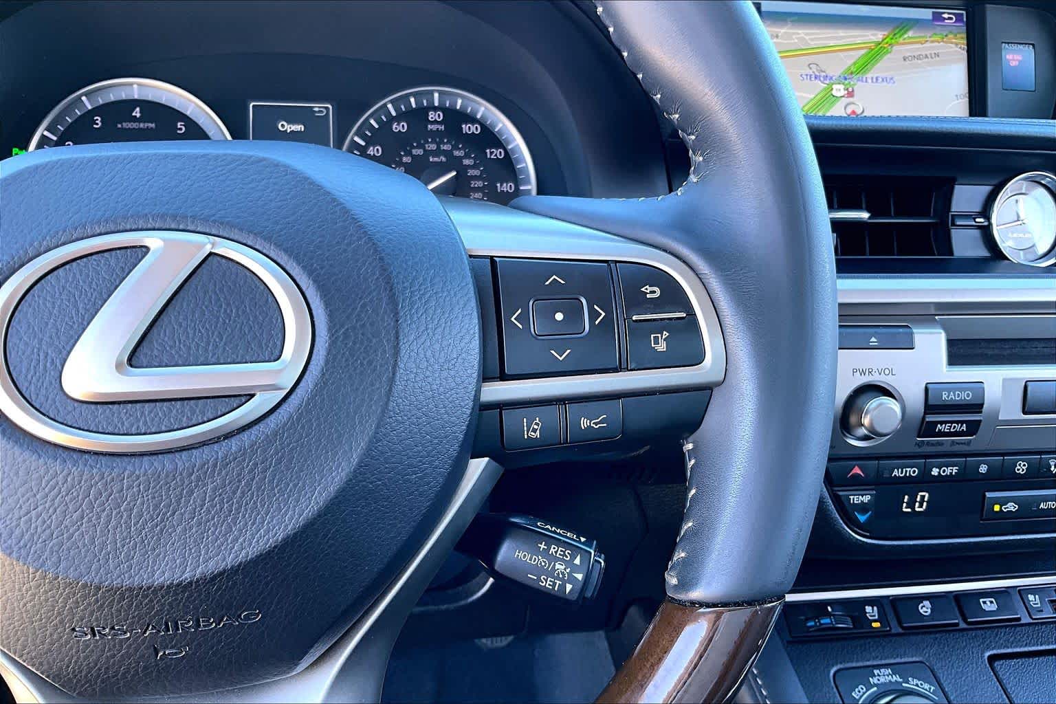 2017 Lexus ES  Obsidian at Lexus Southwest Houston