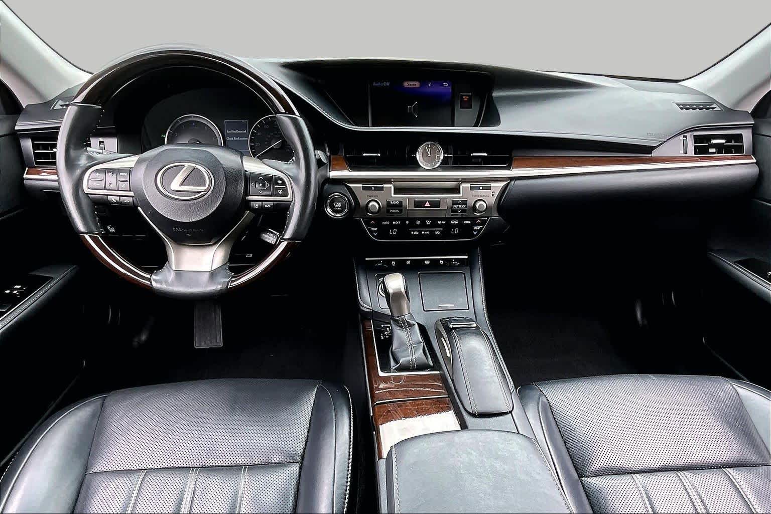 2018 Lexus ES 350  Eminent White Pearl at Lexus of Clear Lake