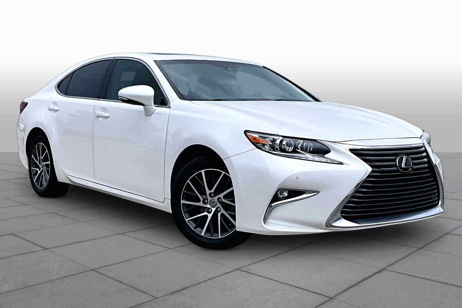 2018 Lexus ES 350  Eminent White Pearl at Lexus of Clear Lake