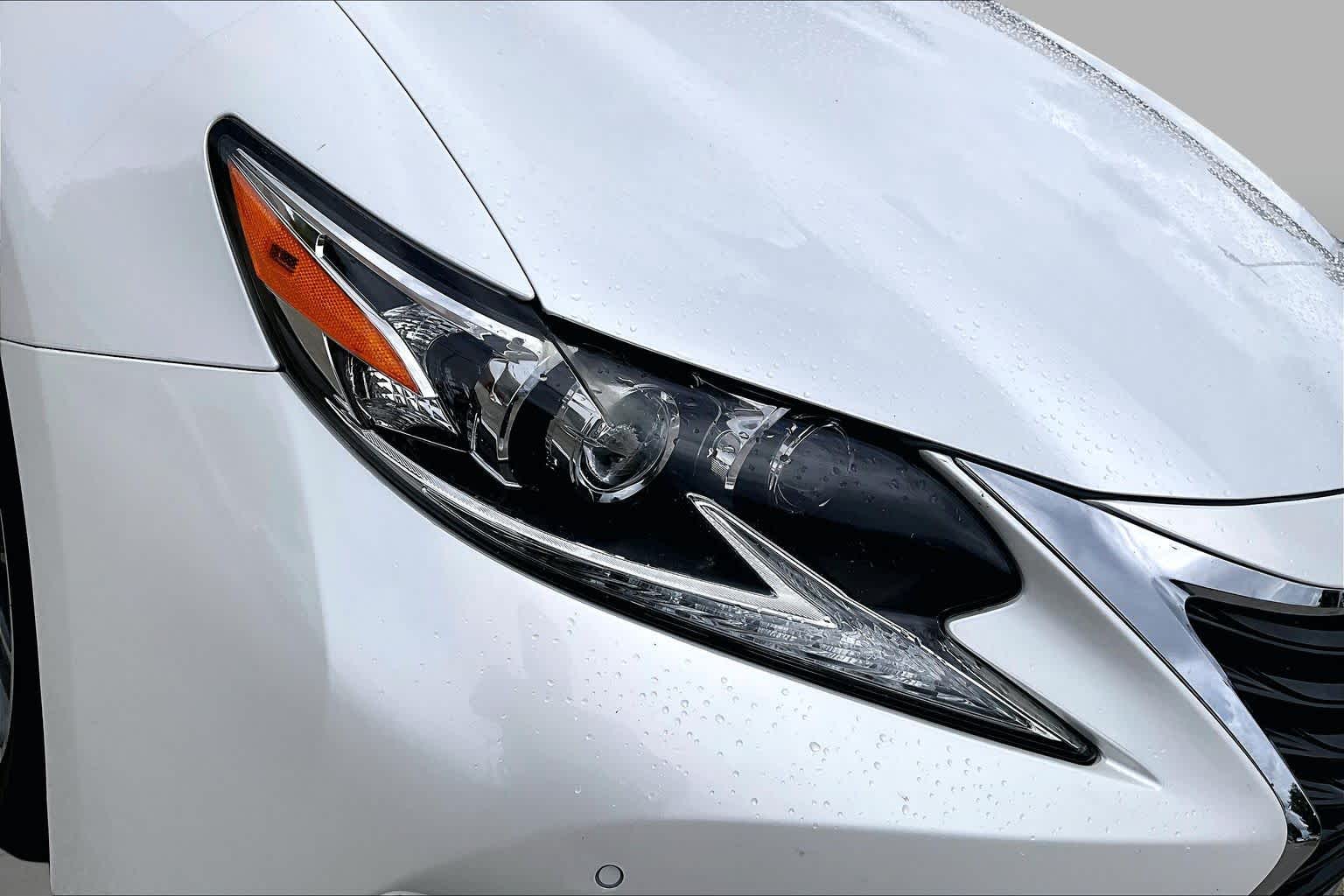 2018 Lexus ES 350  Eminent White Pearl at Lexus of Clear Lake