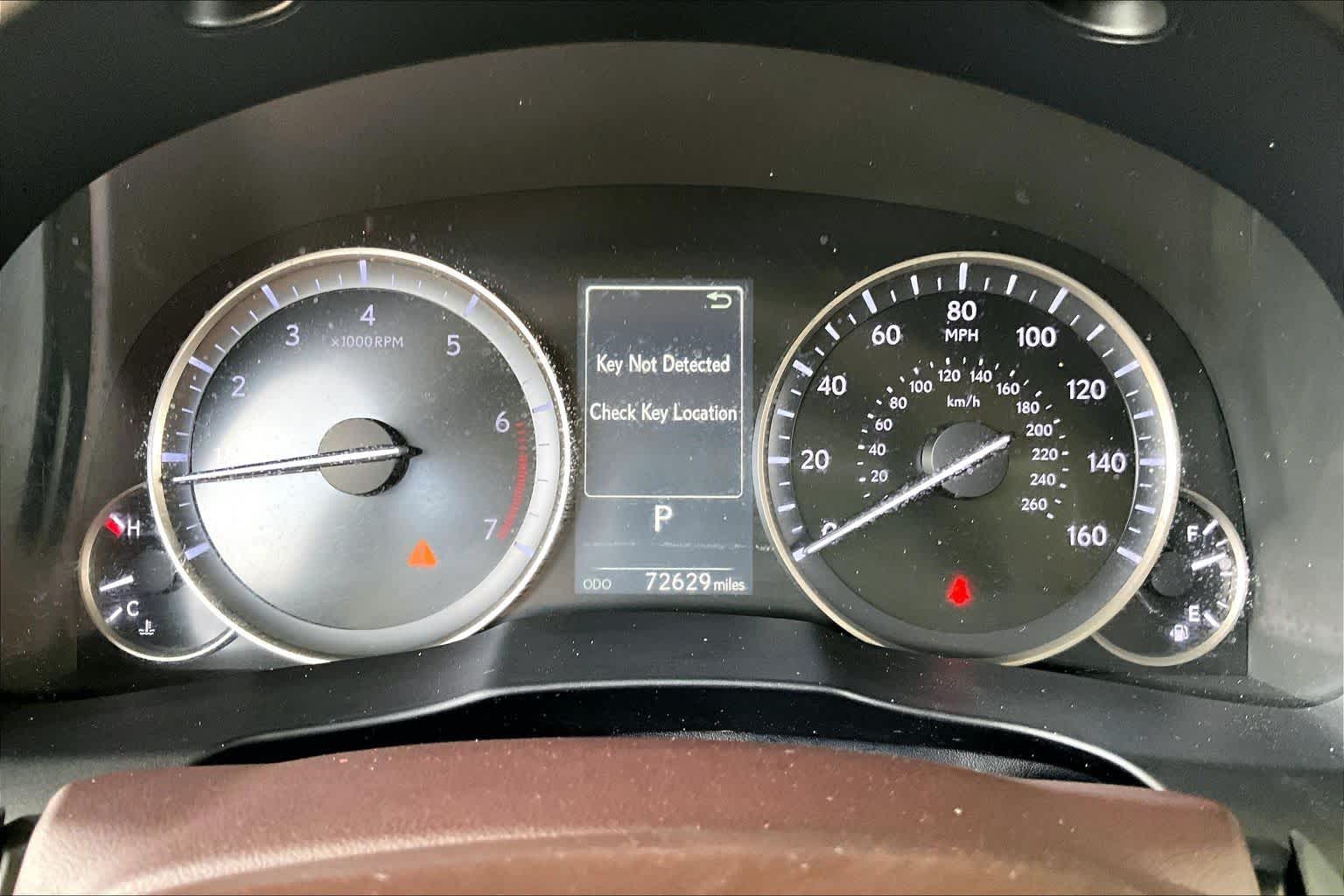 2017 Lexus ES 350 photo 23 of 34
