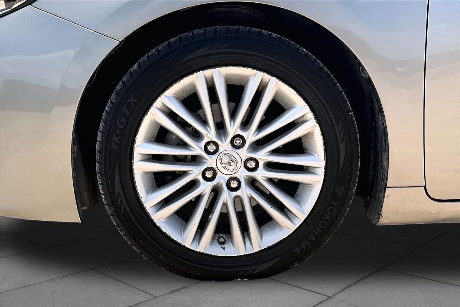 2016 Lexus ES 350  Atomic Silver at Lexus Southwest Houston