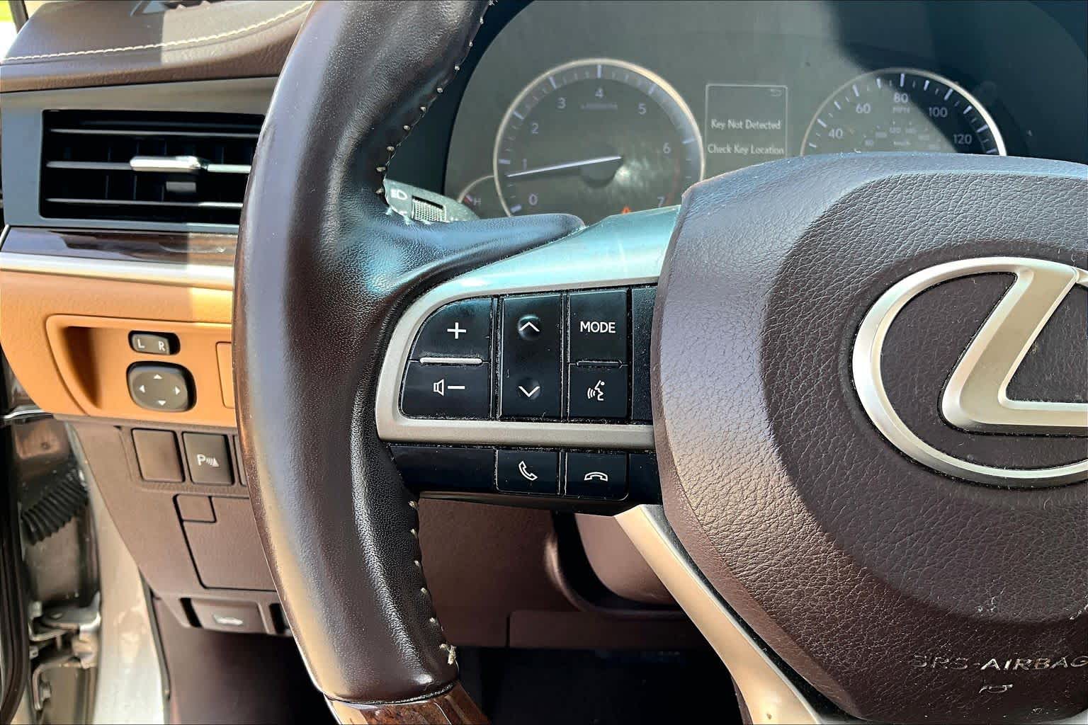 2016 Lexus ES 350  Atomic Silver at Lexus Southwest Houston