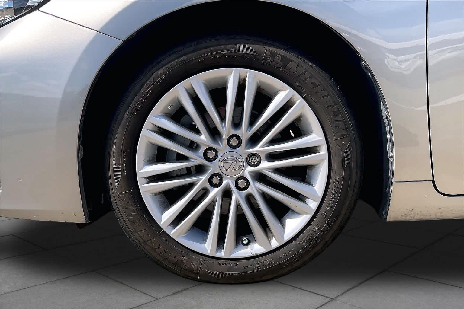 2018 Lexus ES 350  Atomic Silver at Group 1 Toyota Southwest