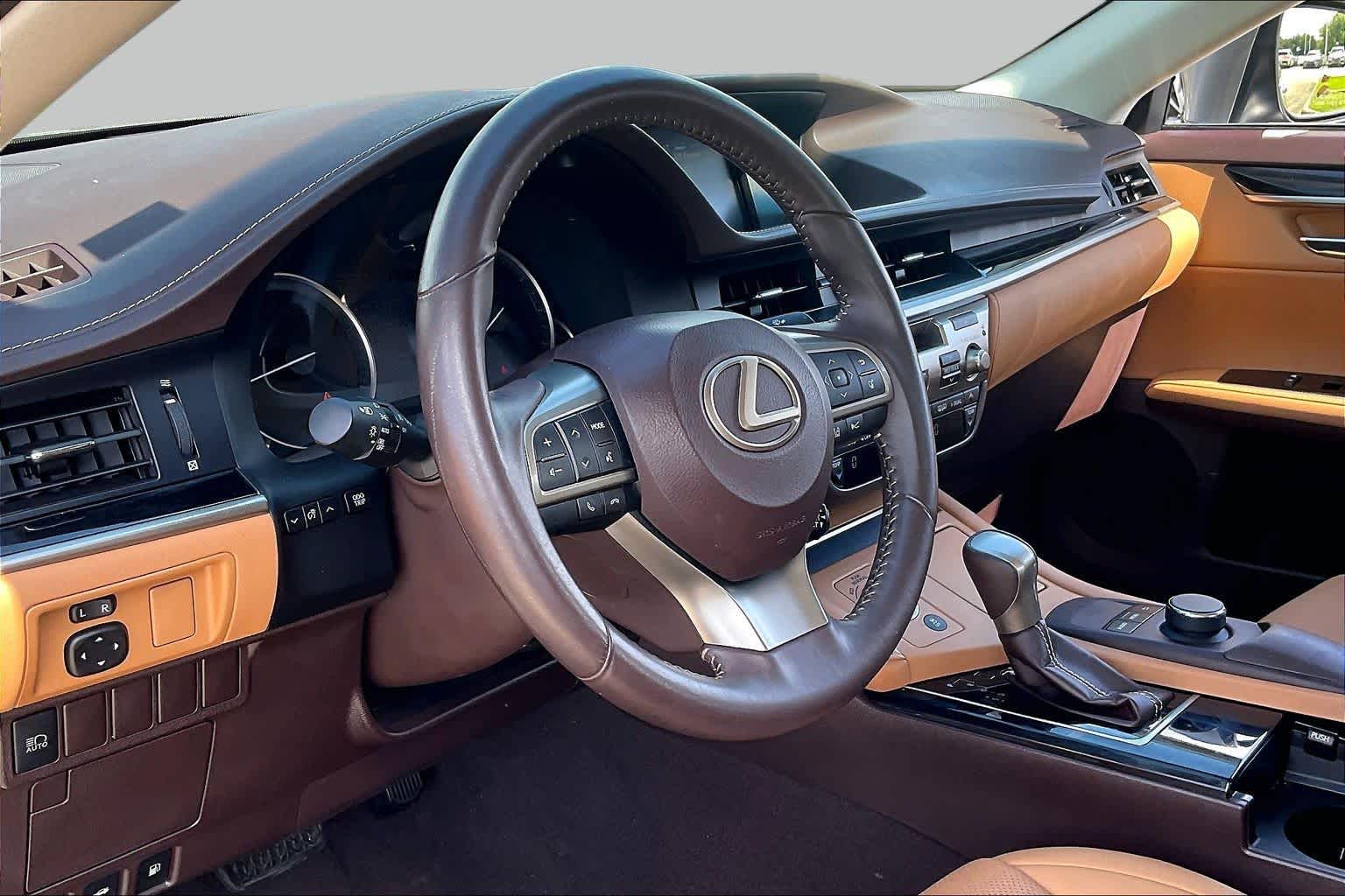 2018 Lexus ES 350  Atomic Silver at Group 1 Toyota Southwest