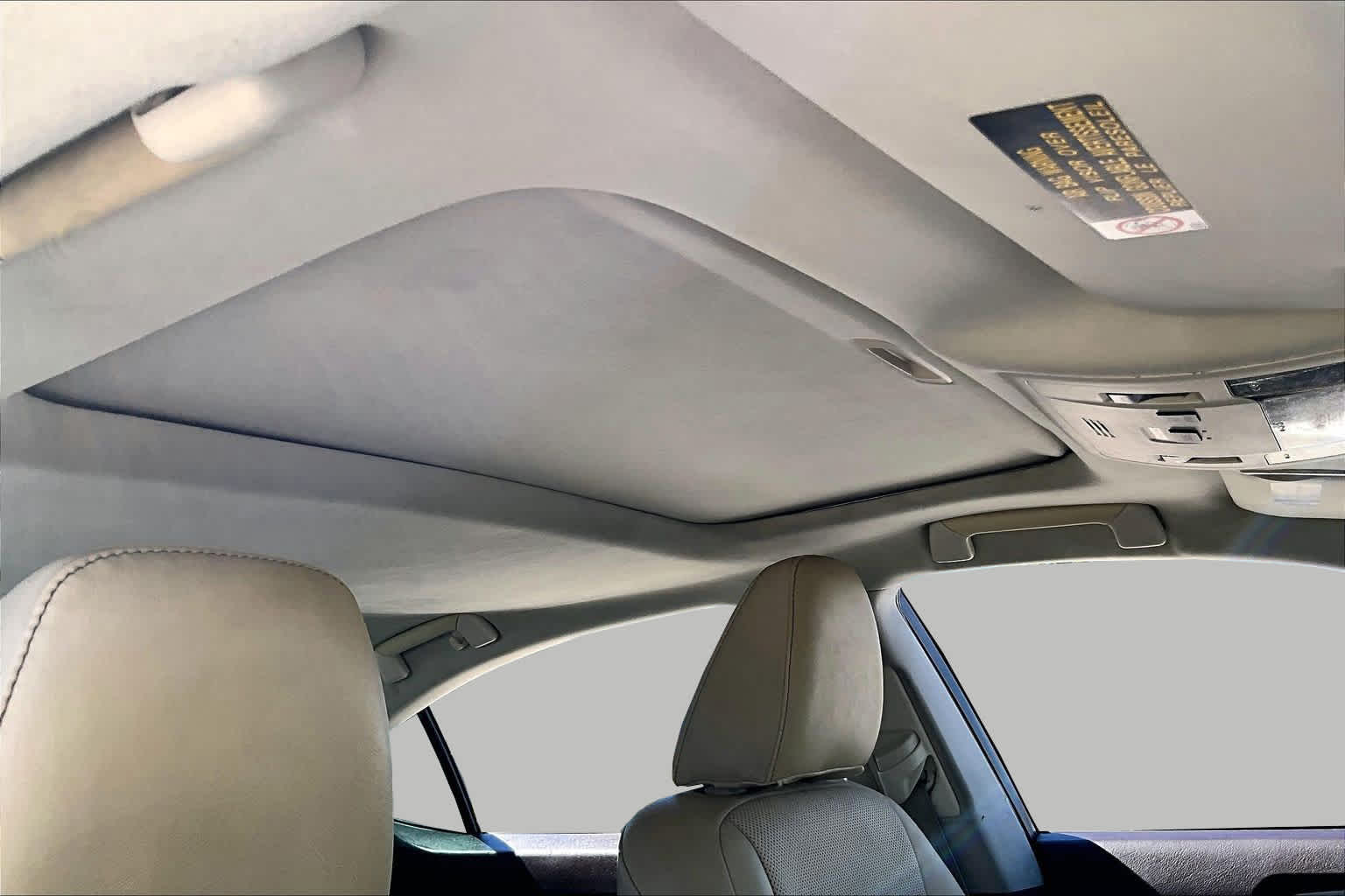 2018 Lexus ES 350 photo 12 of 34