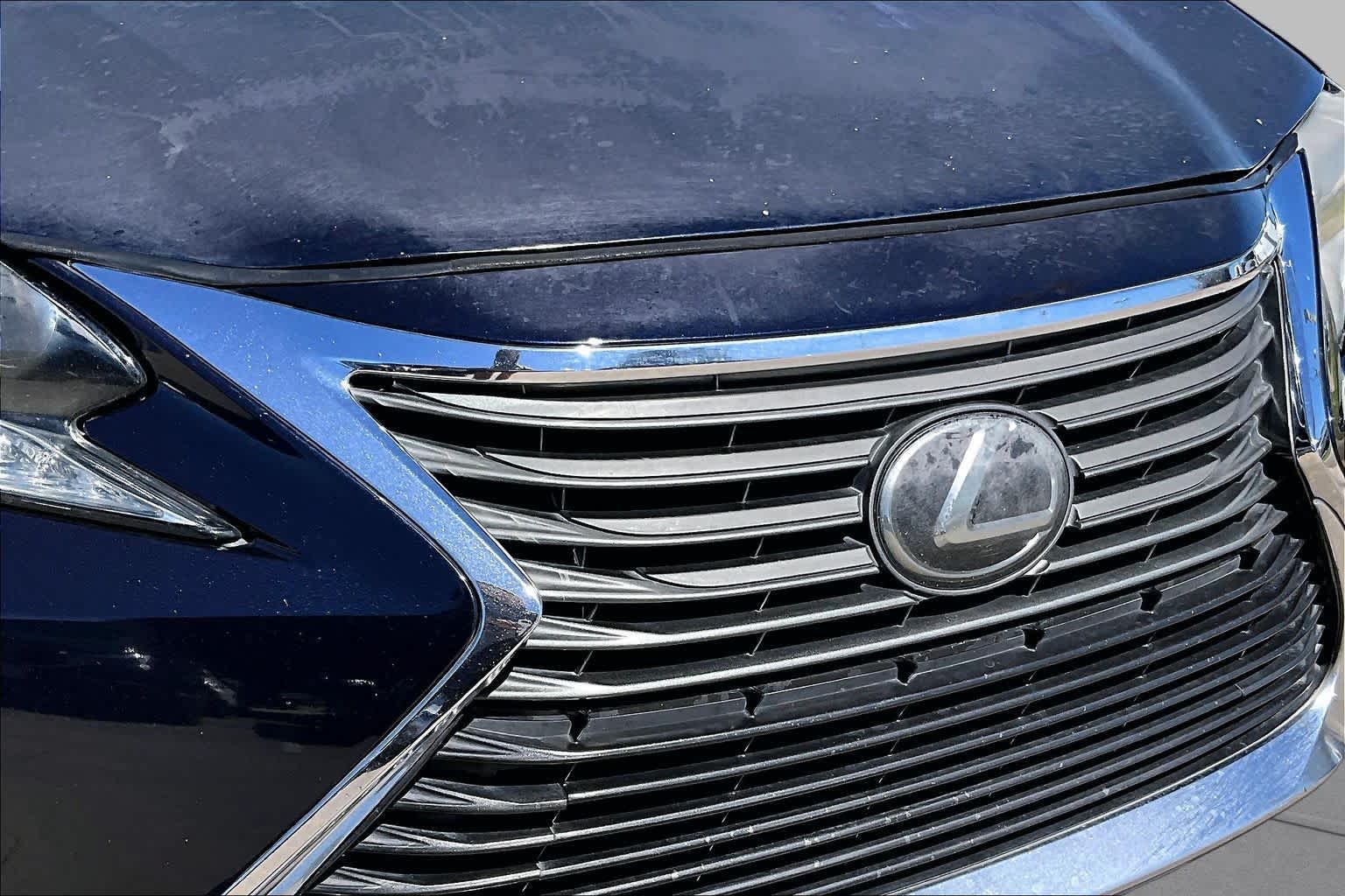 2018 Lexus ES 350 photo 27 of 34