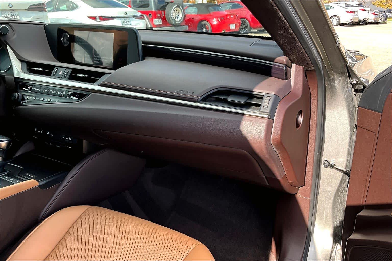 2019 Lexus ES  Atomic Silver at Lexus Southwest Houston