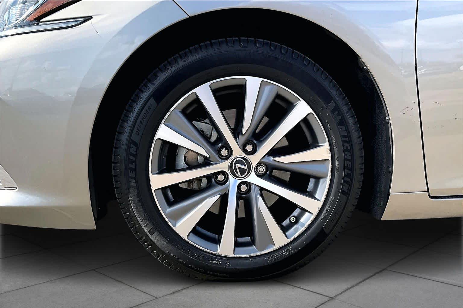 2019 Lexus ES  Atomic Silver at Lexus Southwest Houston