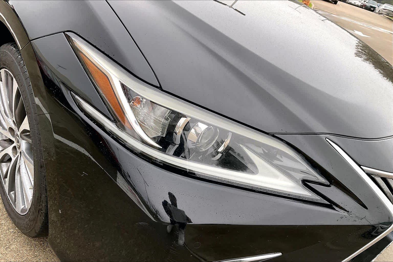 2019 Lexus ES  Obsidian at BMW of West Houston