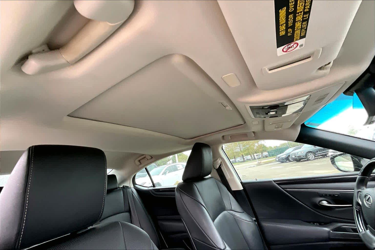 2019 Lexus ES  Obsidian at BMW of West Houston