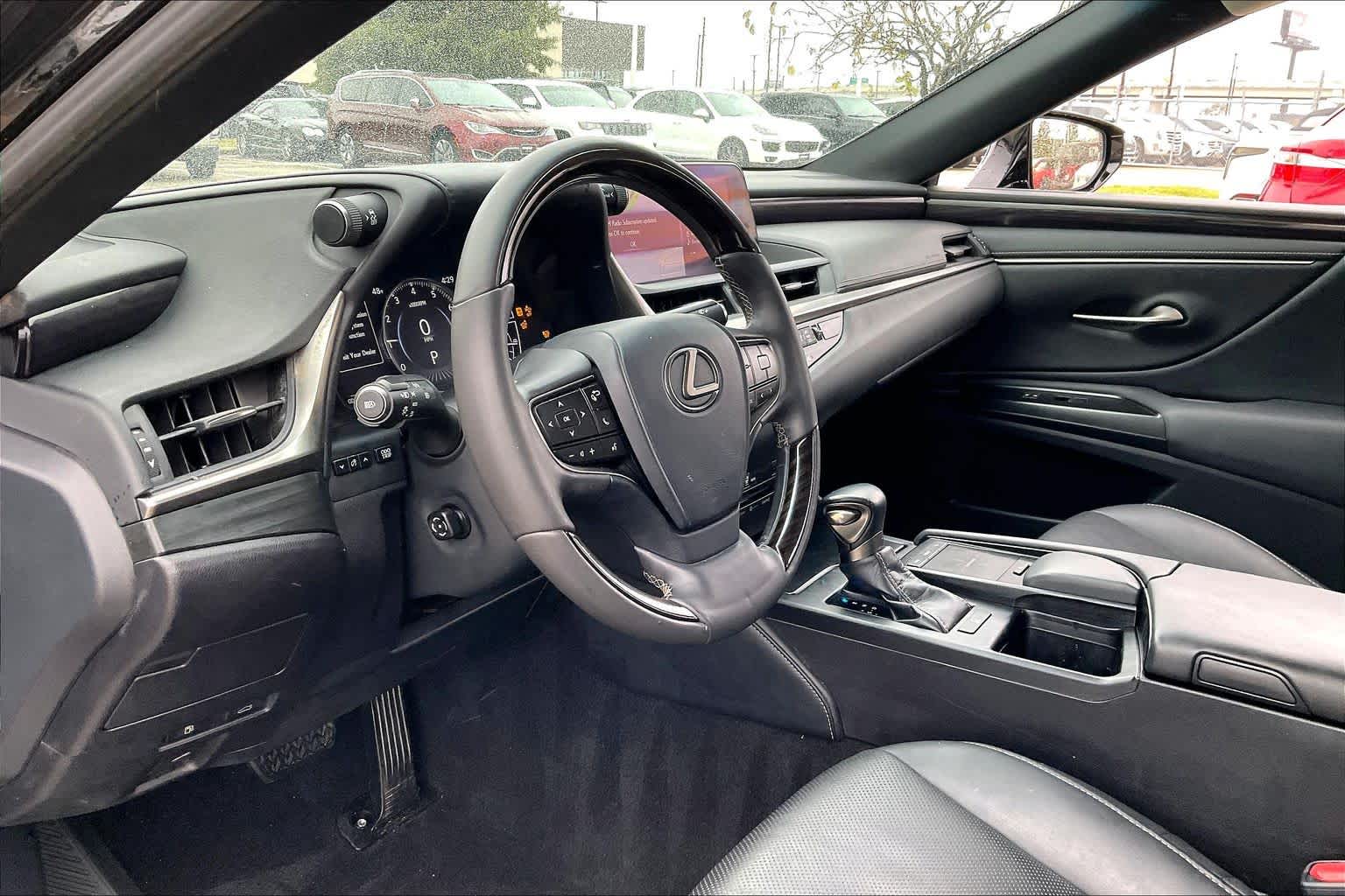 2019 Lexus ES  Obsidian at BMW of West Houston